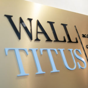 Wall Titus